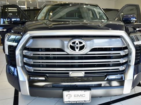 Used 2022 Toyota Tundra Limited w/ Power Package AWD/4WD image 2