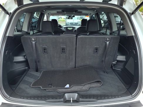 Used 2021 Honda Pilot Touring image 37