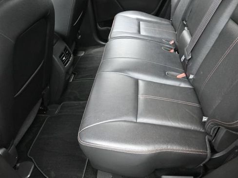 Used 2013 Ford Edge SEL FWD image 21