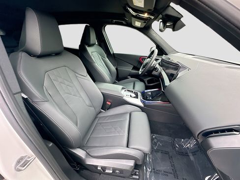 Used 2025 BMW X3 xDrive30i w/ M Sport Package image 32