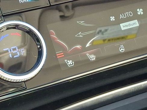 Used 2023 Genesis GV80 2.5T w/ Prestige 20" Package image 19