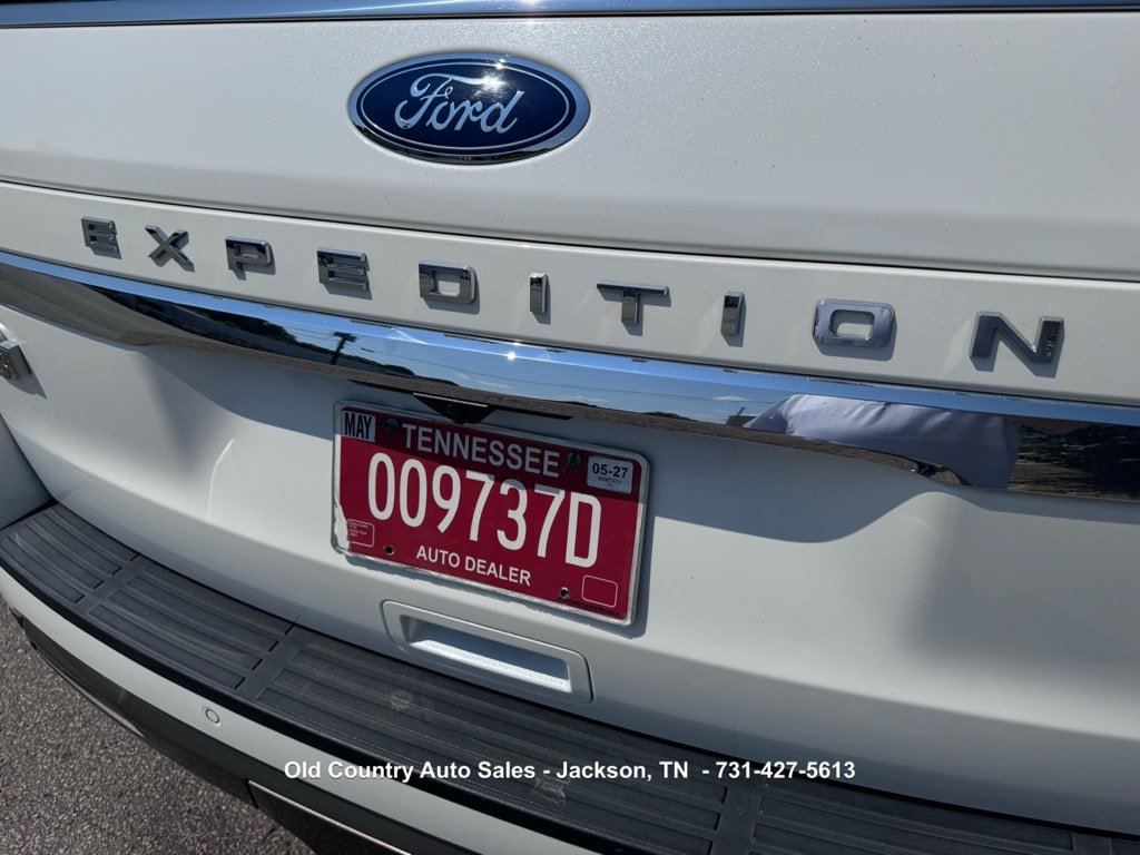 Used 2023 Ford Expedition Max King Ranch RWD image 9