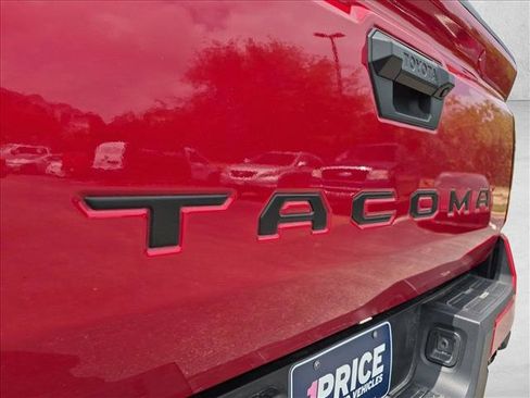 Used 2025 Toyota Tacoma TRD Sport RWD image 29