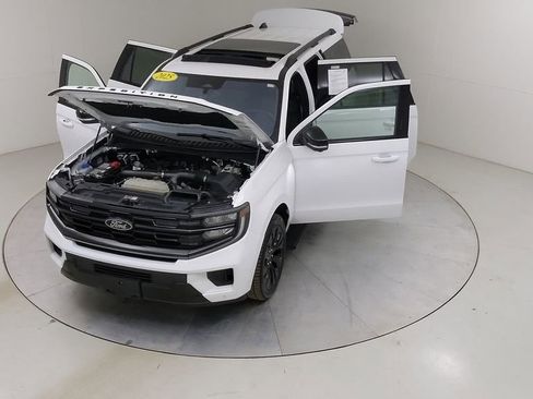 Certified 2025 Ford Expedition Max Platinum w/ Stealth Appearance Package AWD/4WD image 48