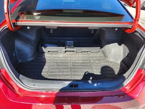 Used 2024 Nissan Altima 2.5 SR w/ SR Premium Package image 11