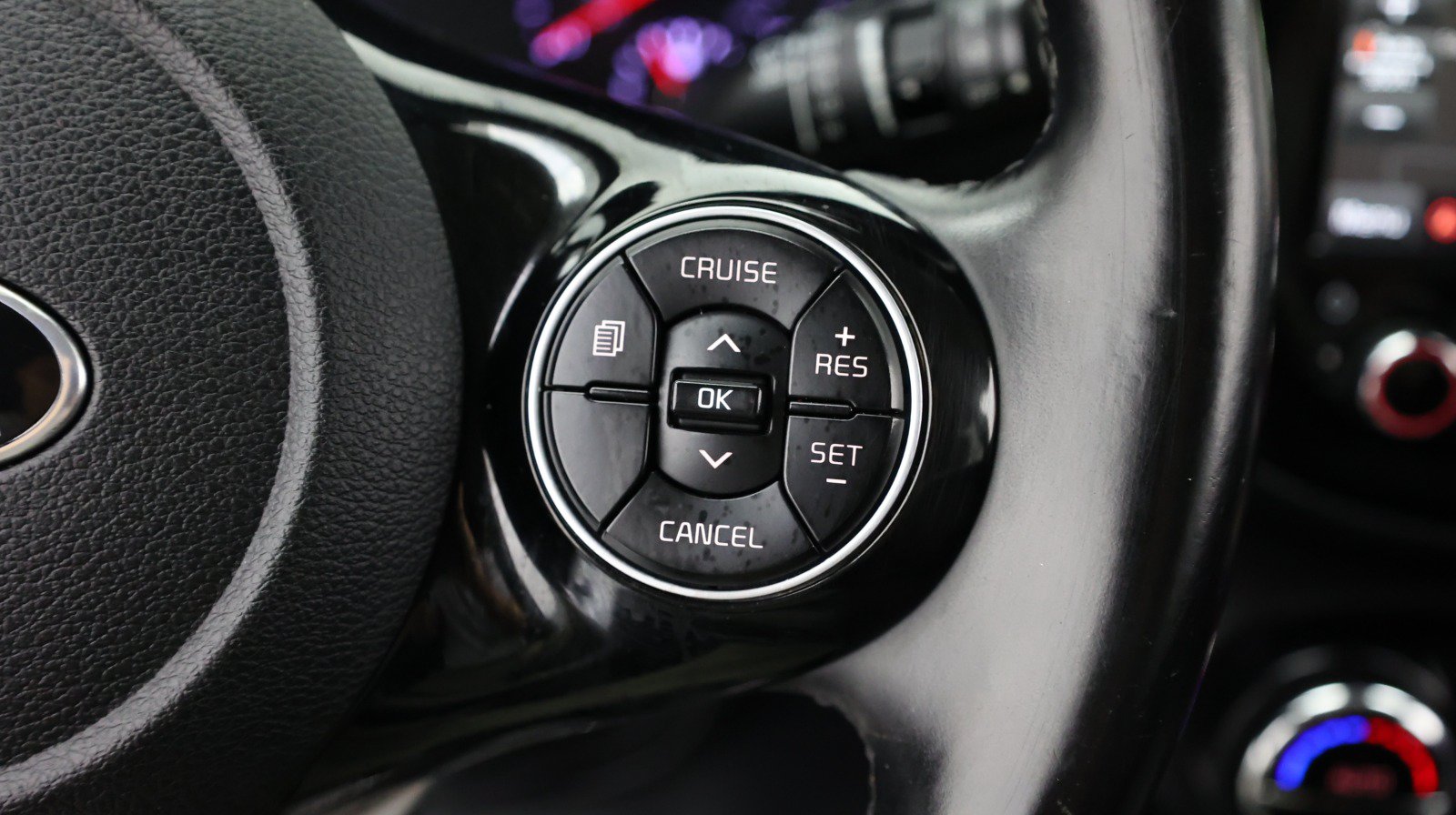 Used 2020 Kia Soul EX FWD image 28