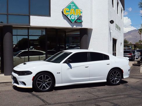 Used 2023 Dodge Charger R/T w/ Plus Group image 7