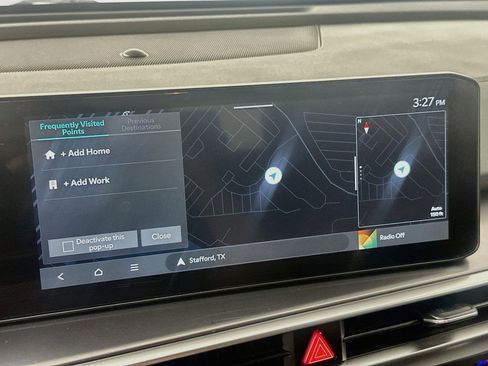 Used 2024 Kia Sorento S FWD image 22