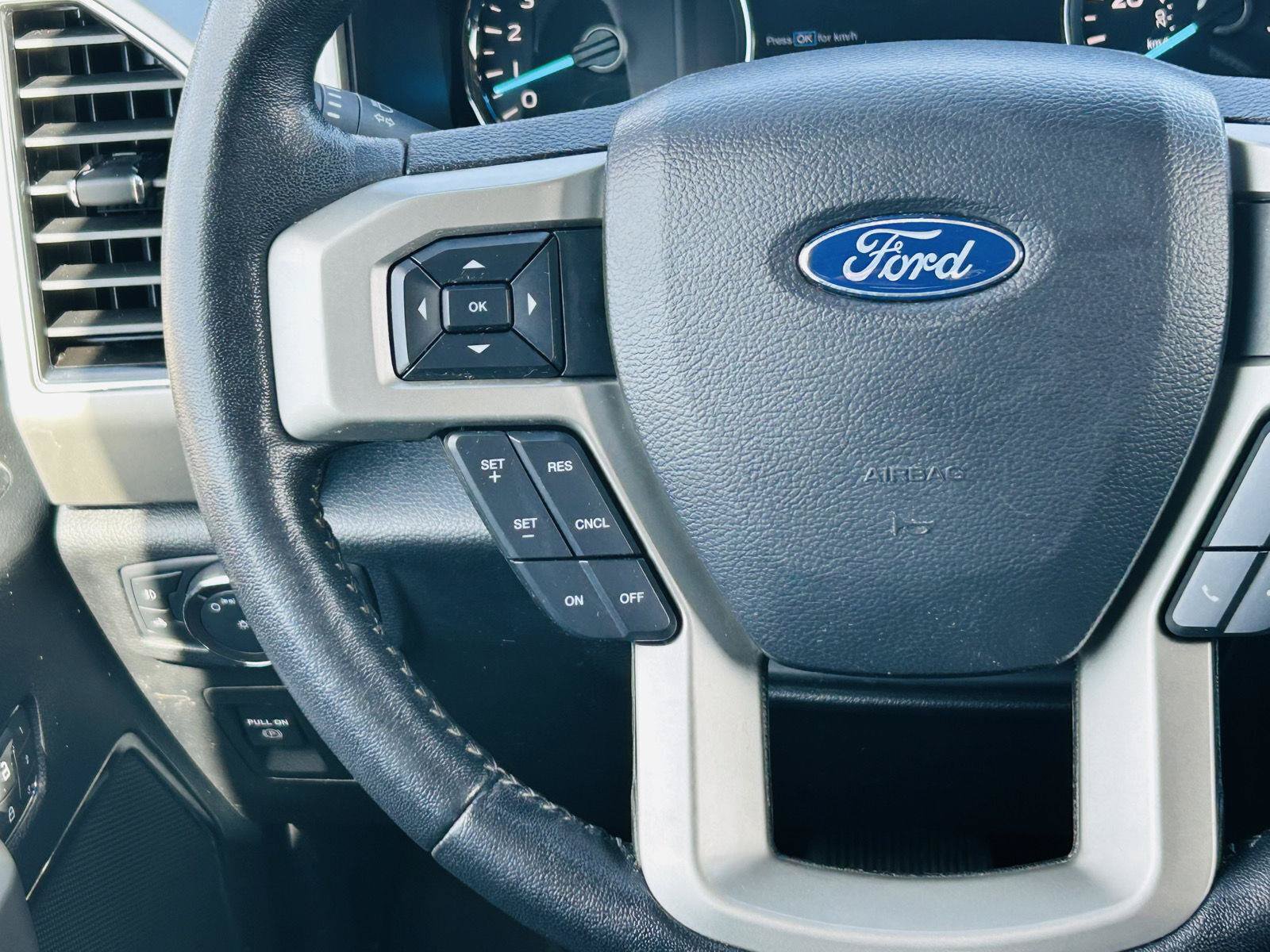 Used 2020 Ford F150 Lariat AWD/4WD image 16