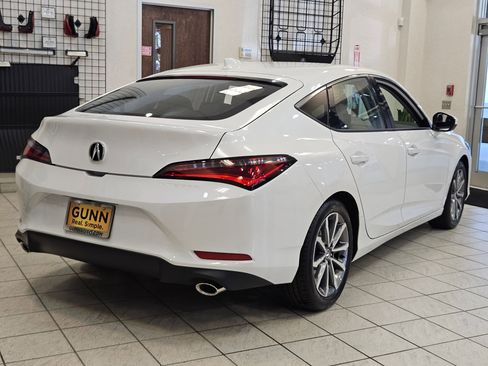 New 2026 Acura Integra image 3