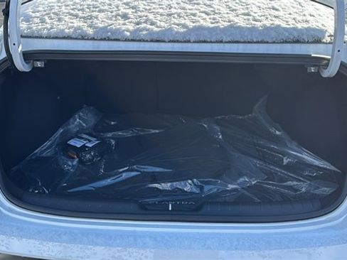 New 2026 Hyundai Elantra SEL Sport image 7