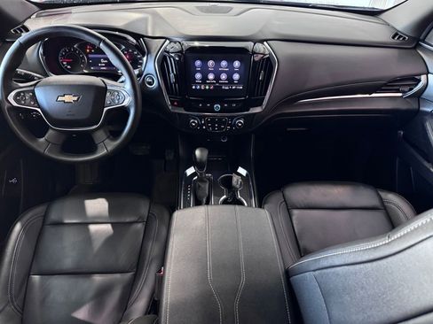 Certified 2023 Chevrolet Traverse LT image 12