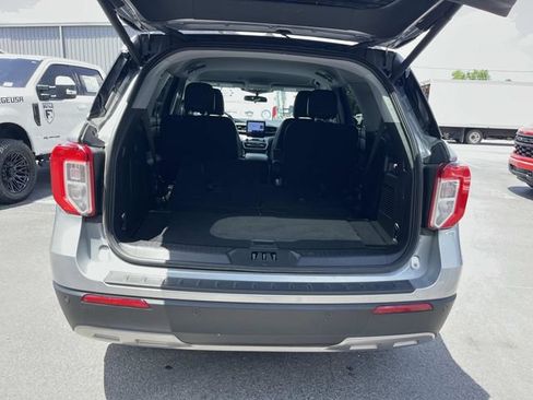 Certified 2023 Ford Explorer XLT w/ Equipment Group 202A AWD/4WD image 15