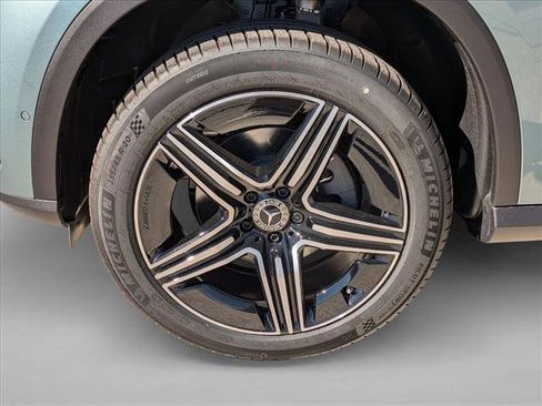 Used 2026 Mercedes-Benz GLC 300 image 10