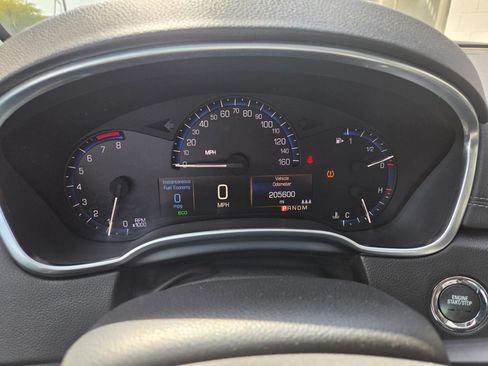 Used 2014 Cadillac SRX Premium w/ Driver Assist Package FWD image 16