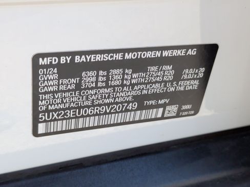 Used 2024 BMW X5 xDrive40i w/ Parking Assistance Package AWD/4WD image 41