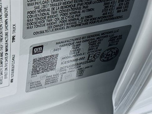 Used 2023 GMC Sierra 1500 SLE image 37