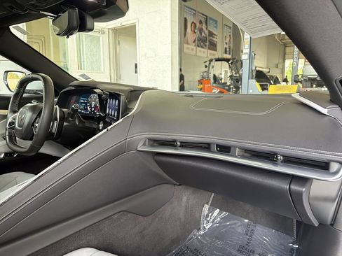 Certified 2023 Chevrolet Corvette Stingray Preferred Conv w/ Z51 Performance Package RWD image 26