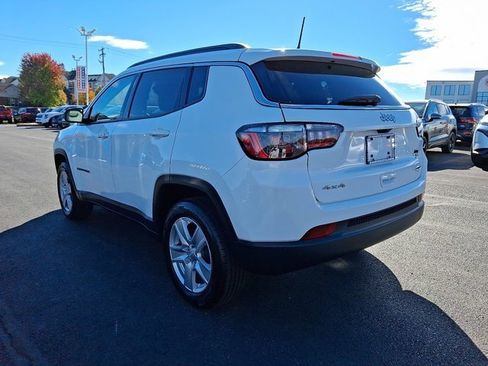 Certified 2022 Jeep Compass Latitude image 4