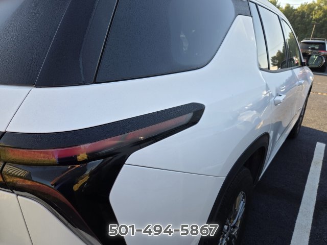 Used 2024 Chevrolet Traverse LT FWD image 9