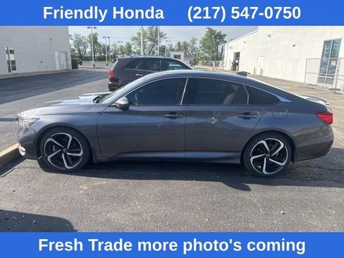 Used 2019 Honda Accord Sport image 5