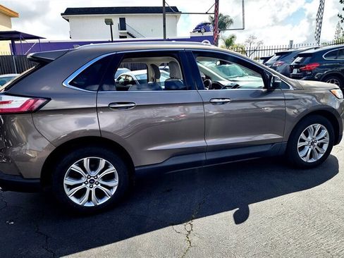 Used 2019 Ford Edge Titanium w/ Cargo Accessory Package image 5