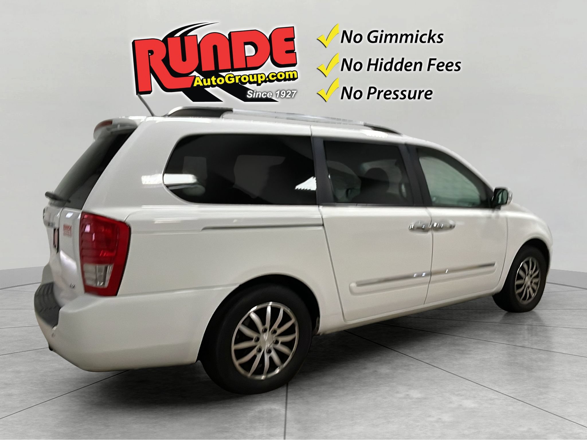 Used 2012 Kia Sedona EX FWD image 6