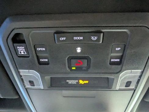 Used 2024 Toyota Tacoma TRD Pro image 28