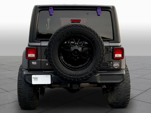 Used 2020 Jeep Wrangler Unlimited Sport S image 4