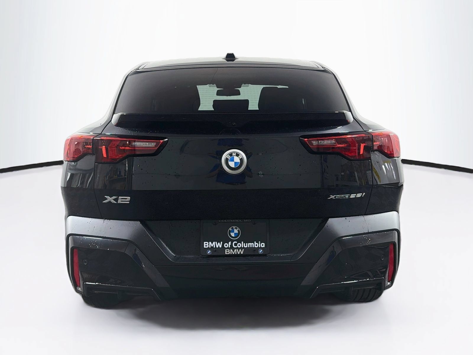 New 2026 BMW X2 xDrive28i w/ Technology Package AWD/4WD image 6