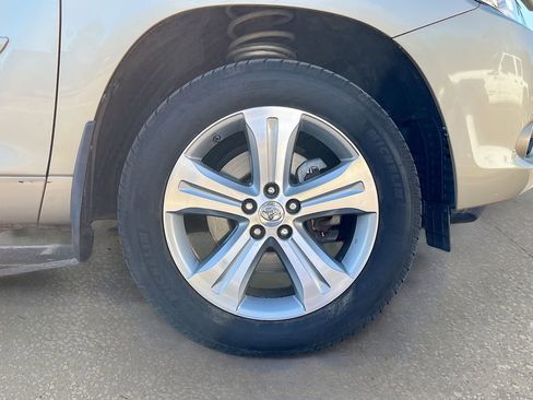 Used 2009 Toyota Highlander Sport image 26