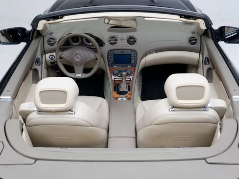 Used 2009 Mercedes-Benz SL 550 image 53