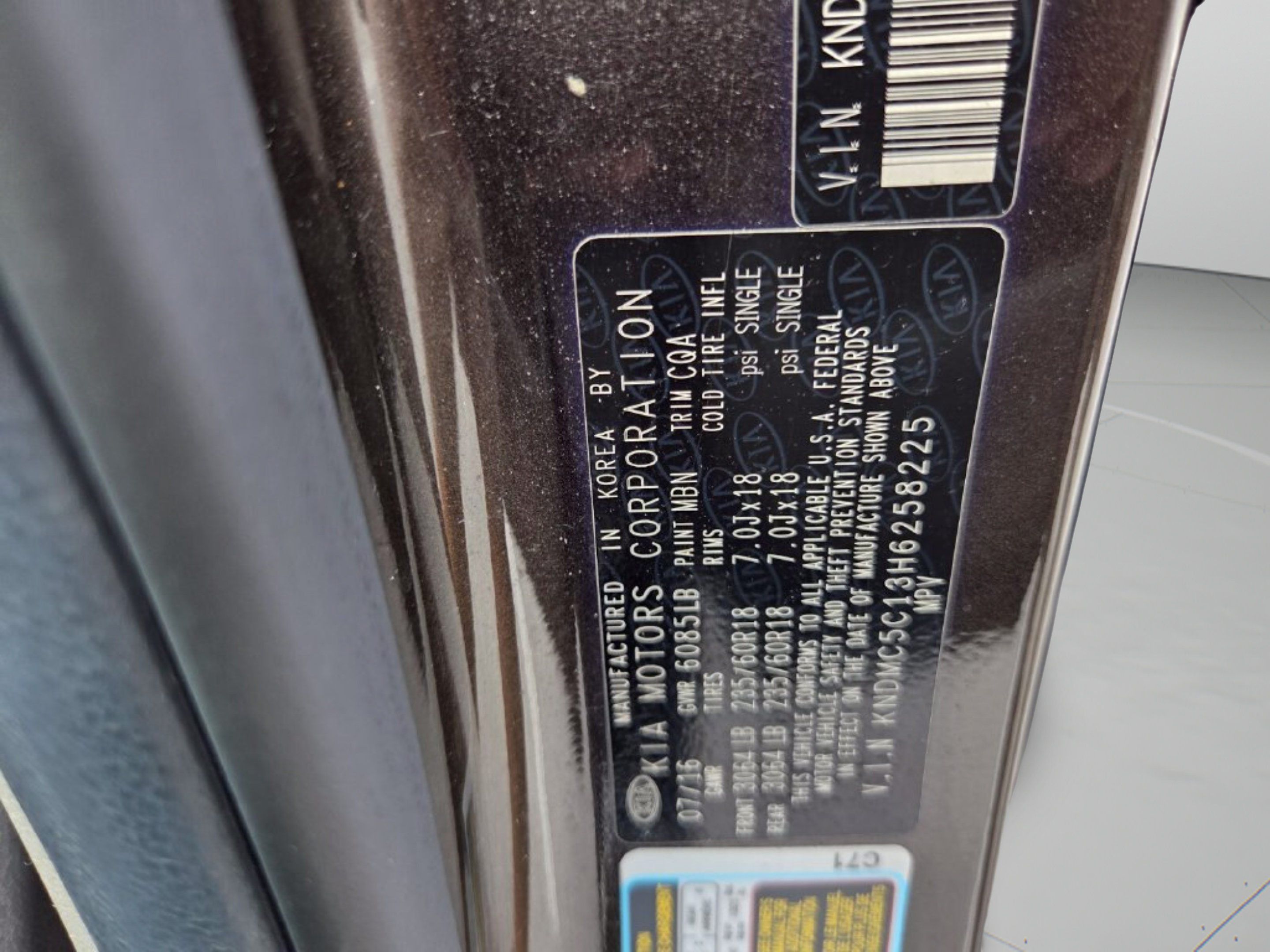 Used 2017 Kia Sedona EX FWD image 18