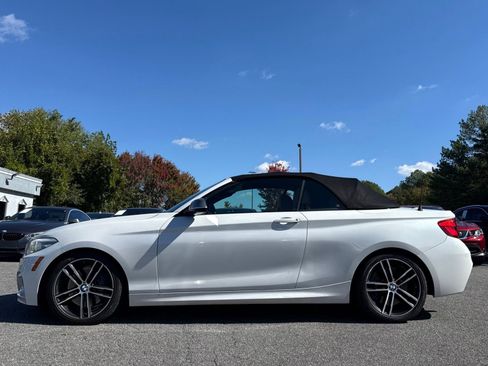 Used 2018 BMW M240i Convertible image 2
