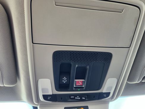 Used 2023 Honda Accord EX-L image 25