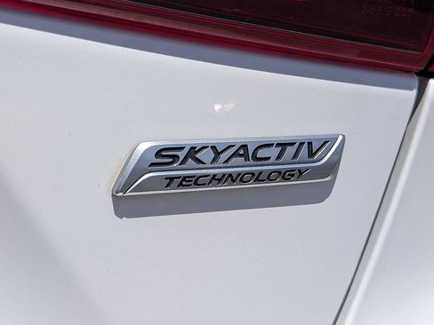Used 2017 MAZDA MAZDA3 Touring FWD image 15