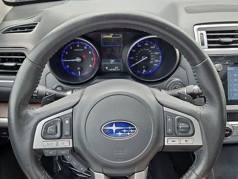 Used 2016 Subaru Outback 2.5i Limited AWD/4WD image 19