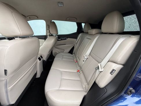 Certified 2022 Nissan Rogue Sport SL image 17