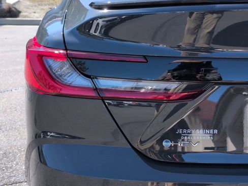 Used 2026 Toyota Camry XSE image 13