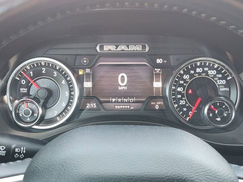 Used 2021 RAM 1500 Laramie w/ Sport Appearance Package image 16