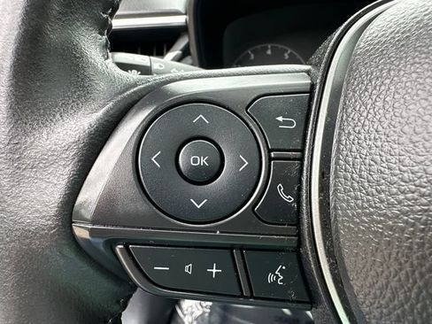 Used 2024 Toyota Corolla Cross LE w/ Moonroof Package AWD/4WD image 29