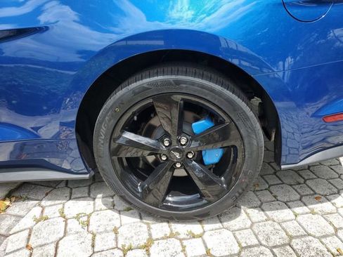 Used 2022 Ford Mustang Premium w/ Black Accent Package RWD image 7