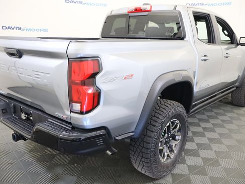 New 2026 Chevrolet Colorado ZR2 w/ Technology Package AWD/4WD image 6