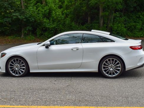 Used 2020 Mercedes-Benz E 450 Coupe w/ AMG Line image 5