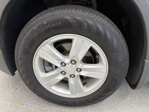 Used 2015 Chevrolet Trax LT w/ LT Plus Package AWD/4WD image 16