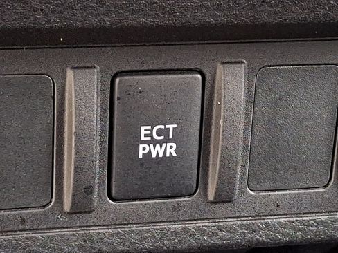 Used 2023 Toyota Tacoma SR AWD/4WD image 21