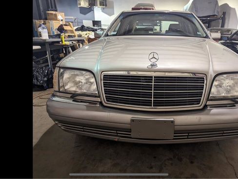 Used 1995 Mercedes-Benz S 320 image 6