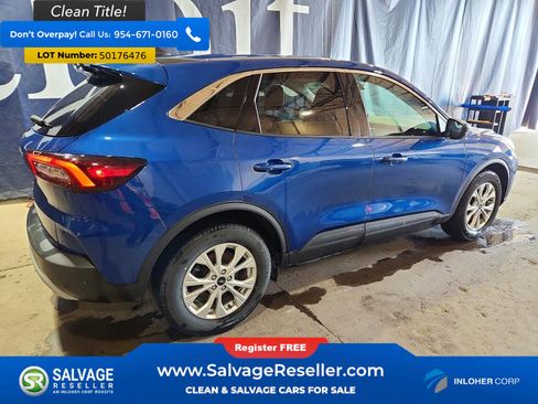 Used 2023 Ford Escape Active w/ Cold Weather Package FWD image 4