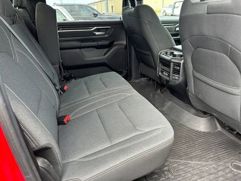 Used 2019 RAM 1500 Big Horn AWD/4WD image 15