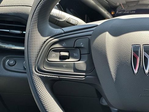 New 2025 Buick Envista Preferred image 9